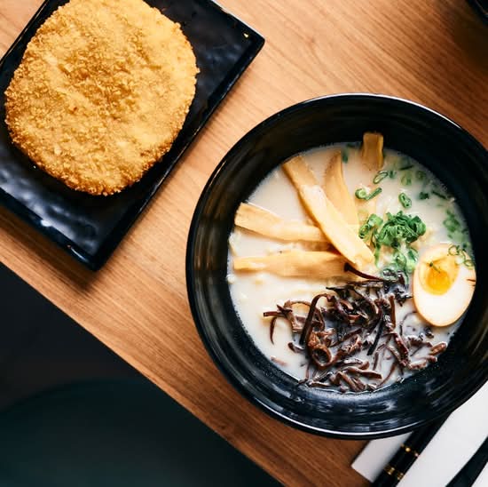 Tonkatsu Ramen pork  猪扒